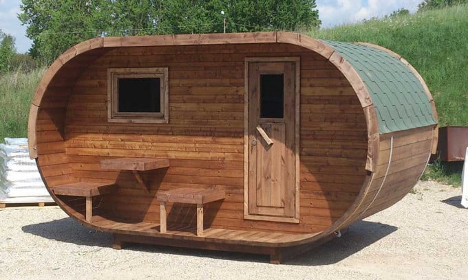 Sauna insolite Oval avec terrasse et vestibule bois massif 42 mm